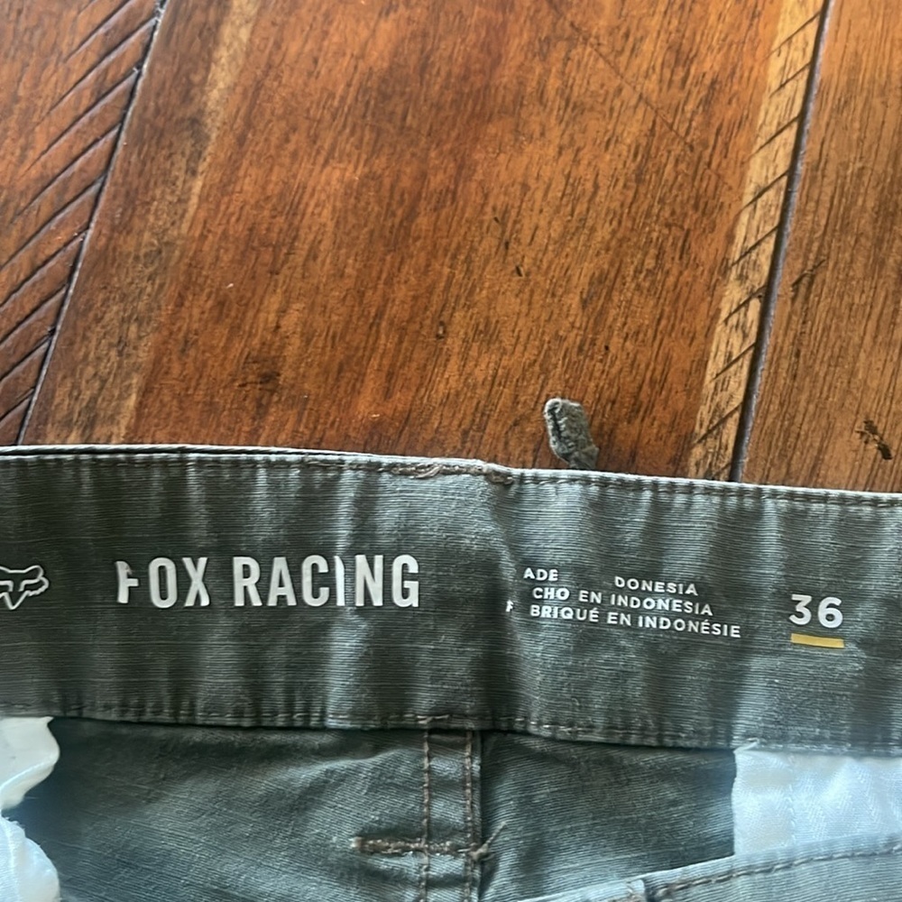 Fox Racing  Men's Utility cargo Flat
Front Chino Pants Size 36 Moto Green Pants - Picture 12 of 15